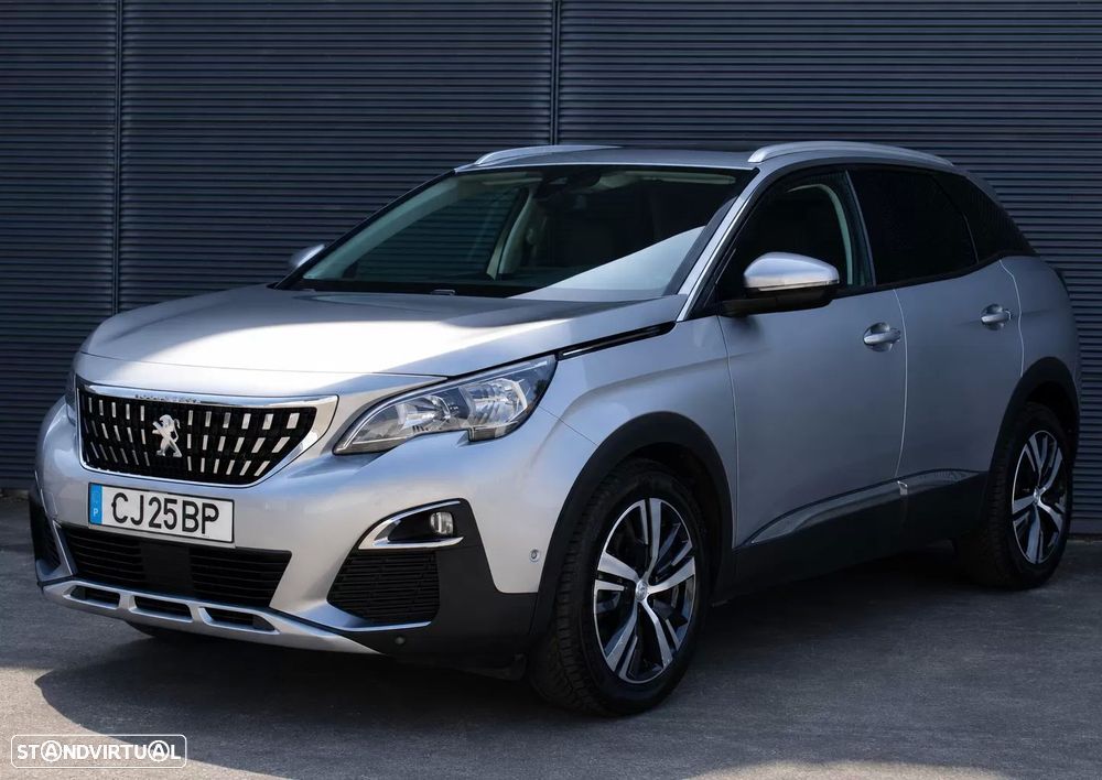 Peugeot 3008 1.6 BlueHDi Allure — fotografia 3