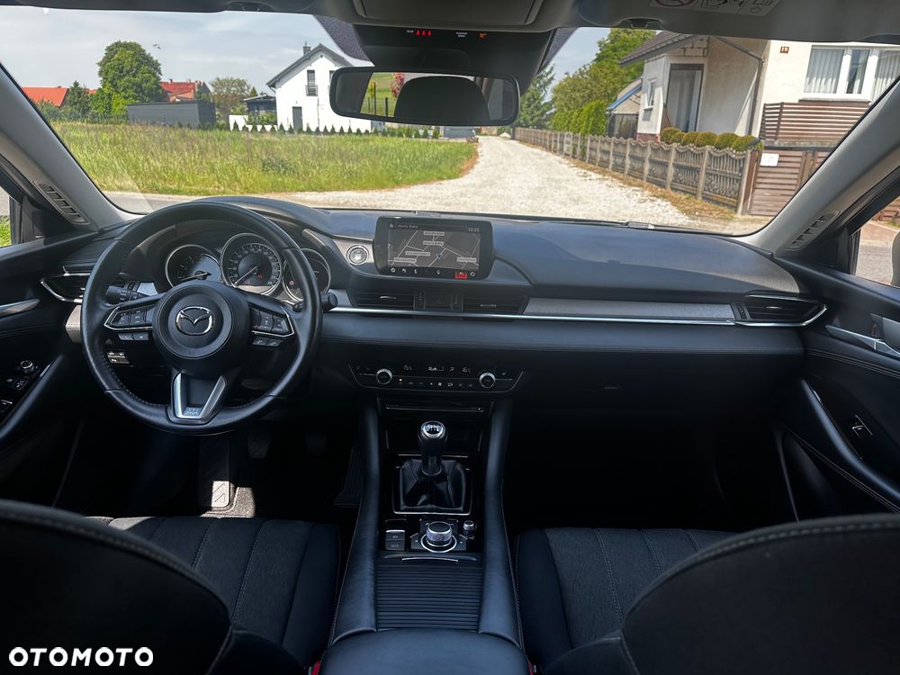 Mazda 6 - 12