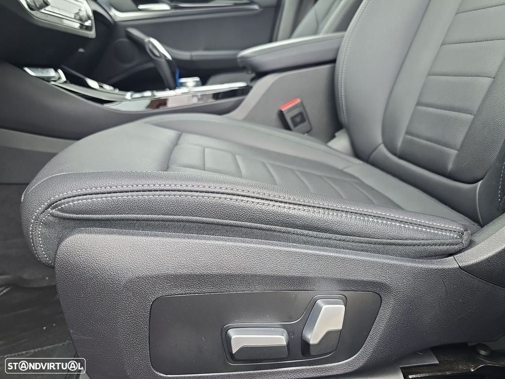 BMW iX3 Inspiring - 15