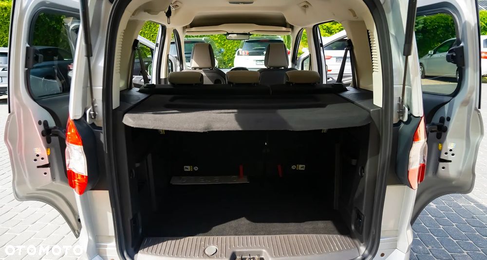 Ford Tourneo Courier 1.5 TDCi S&S Ambiente - 15