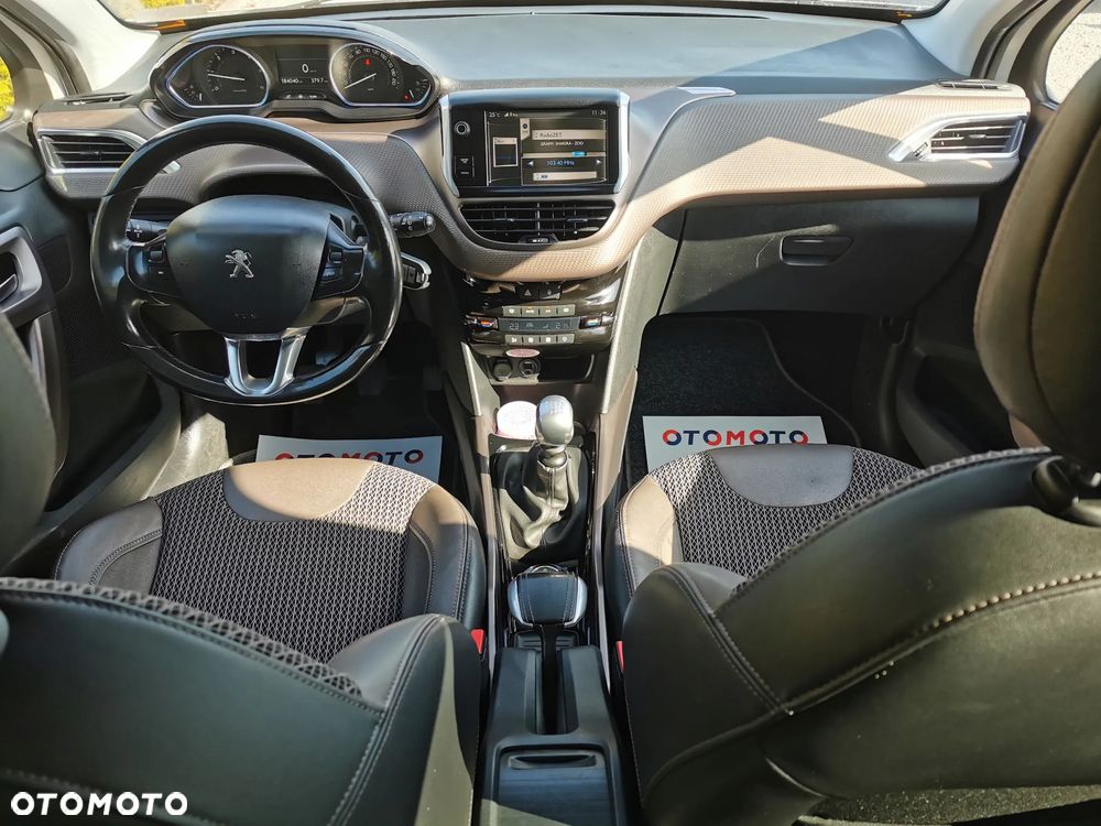 Peugeot 2008 e-HDi FAP 115 STOP & START Allure - 16