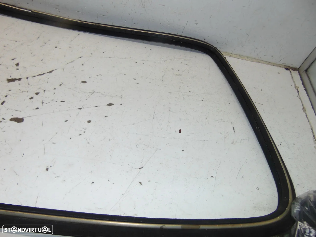 Ford escort MKI borracha para-brisas - 3