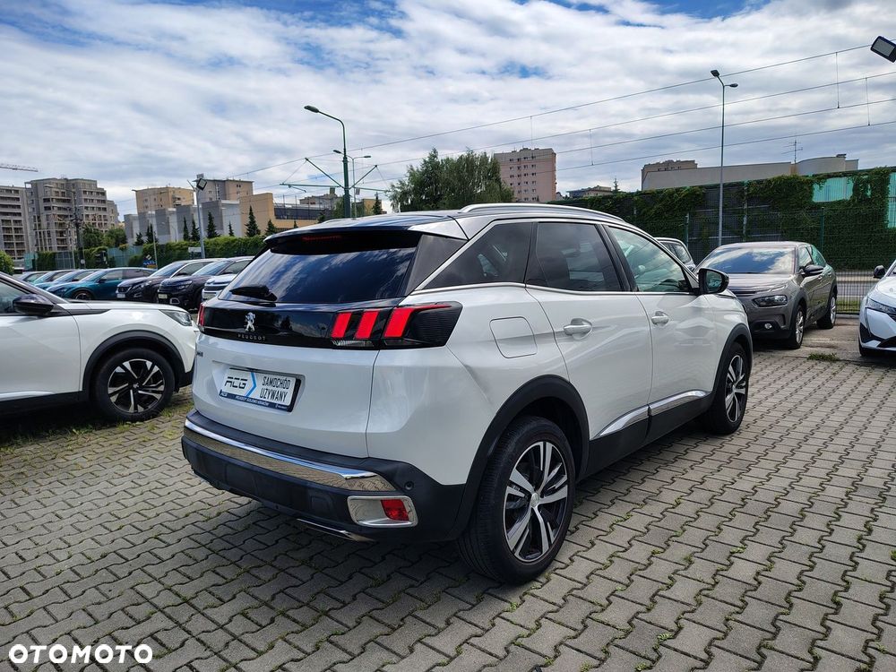Peugeot 3008 1.5 BlueHDi Allure S&S - 4