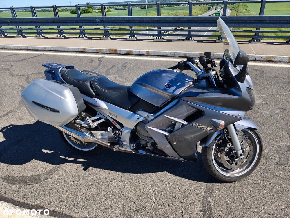 Yamaha FJR - 6