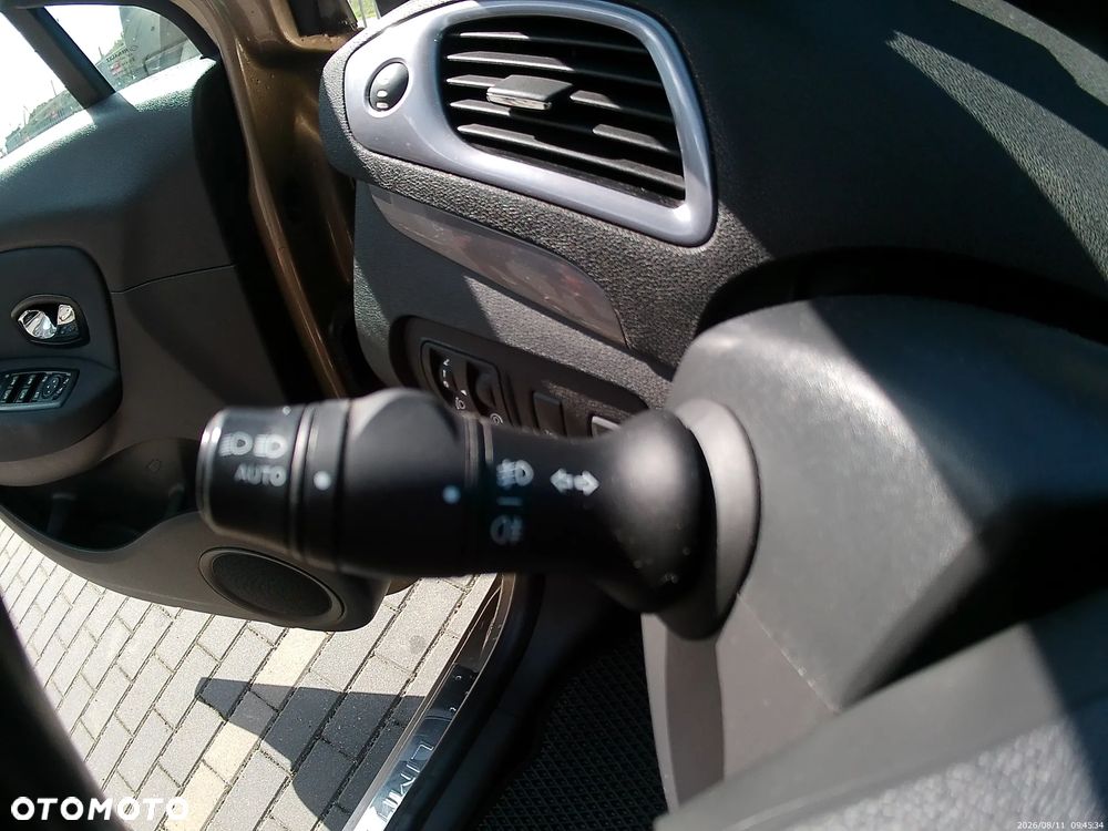 Renault Scenic 1.5 dCi Limited - 15