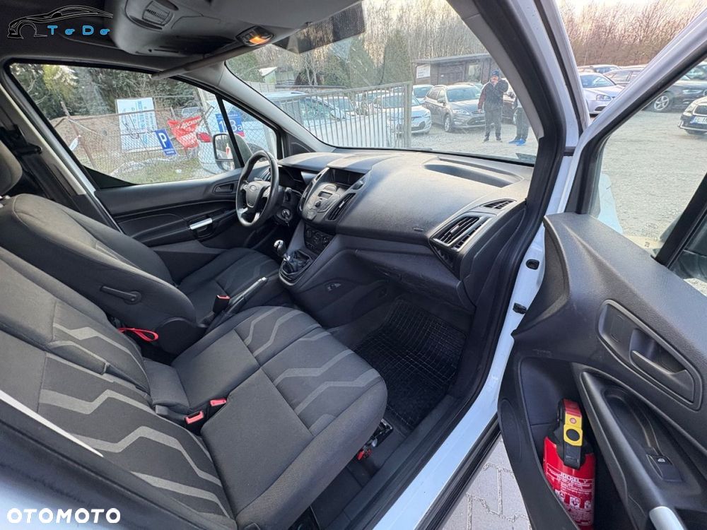 Ford Transit Connect - 17