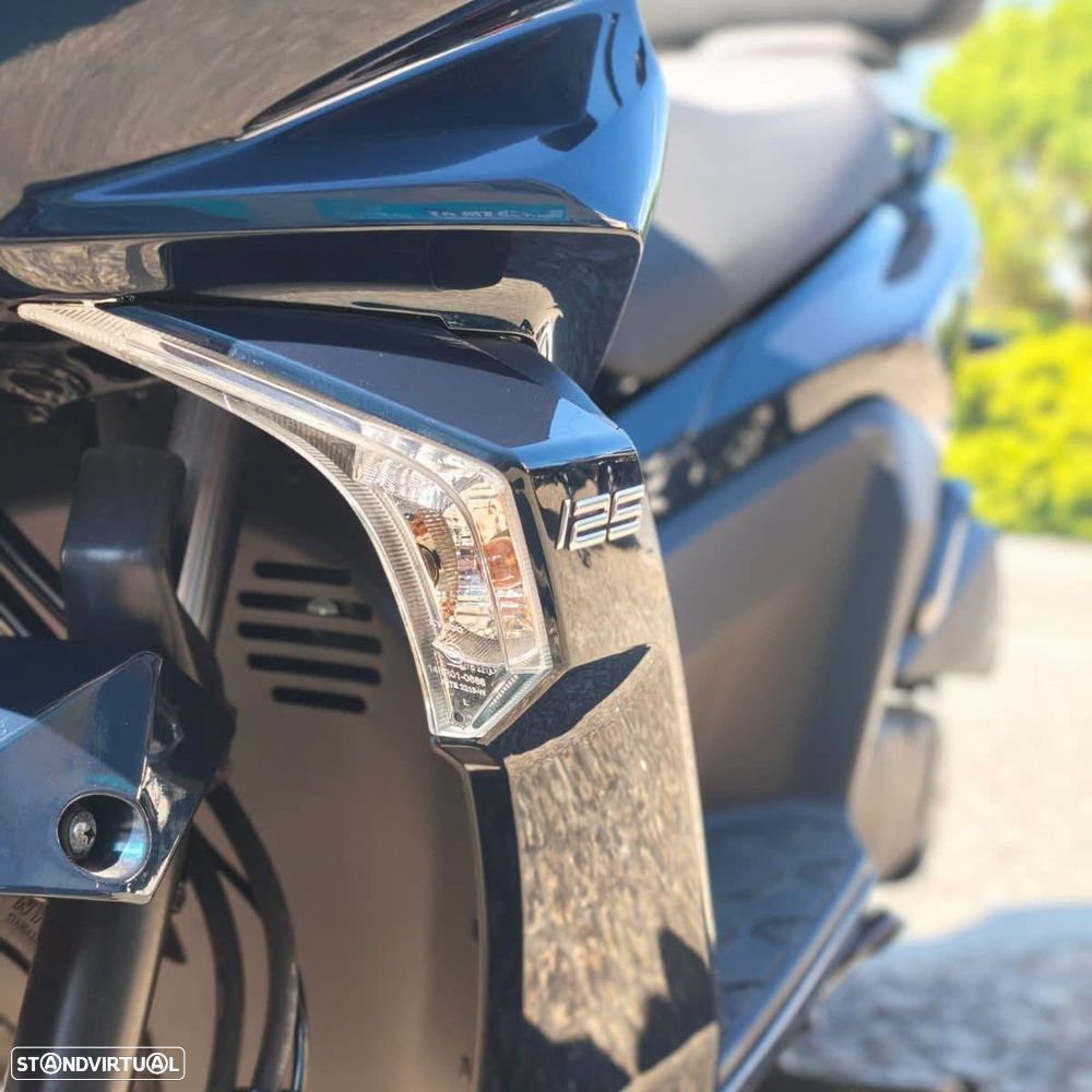 Kymco Skytown - 3