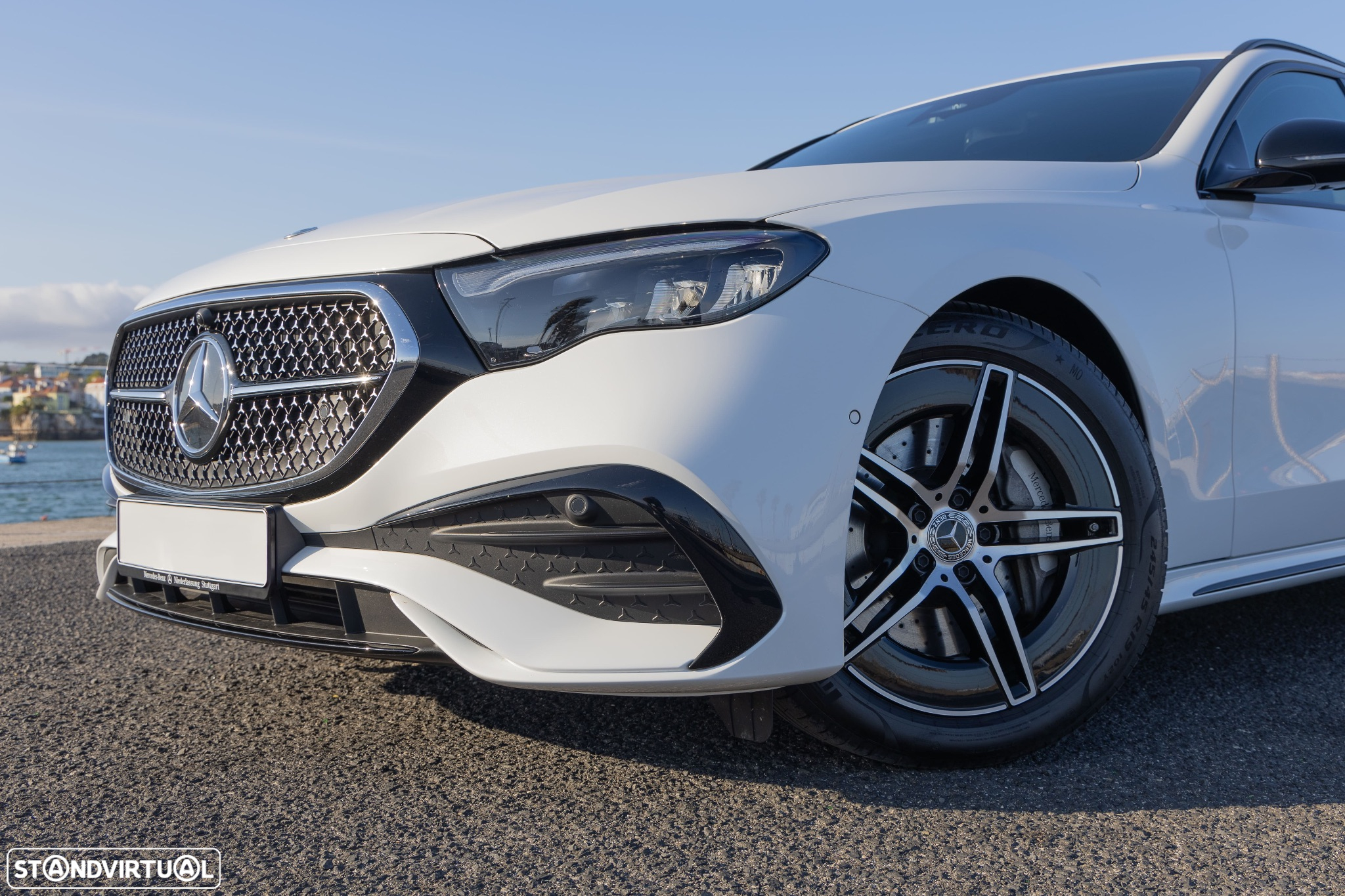 Mercedes-Benz E 300 de - 32