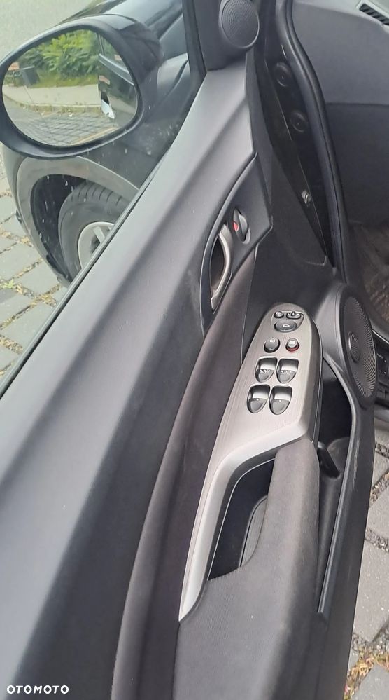 Honda Civic 1.8 Comfort - 13