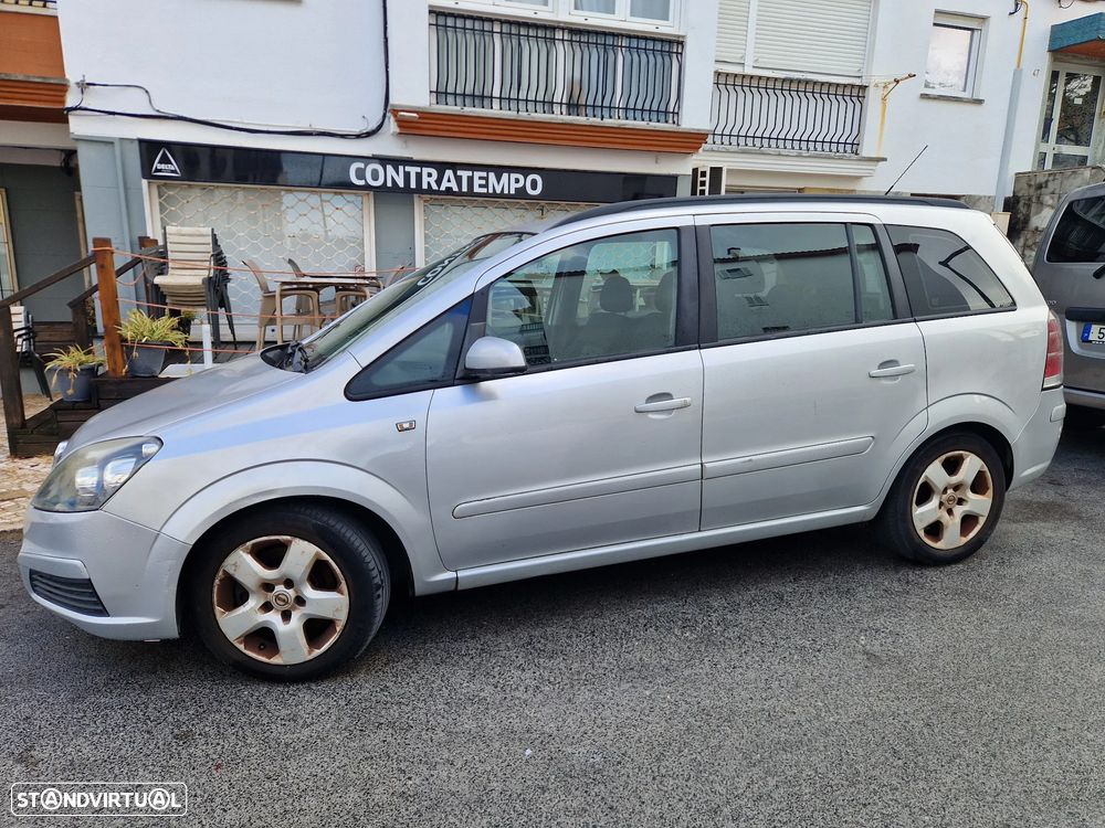Opel Zafira 1.9 CDTI Enjoy - 2