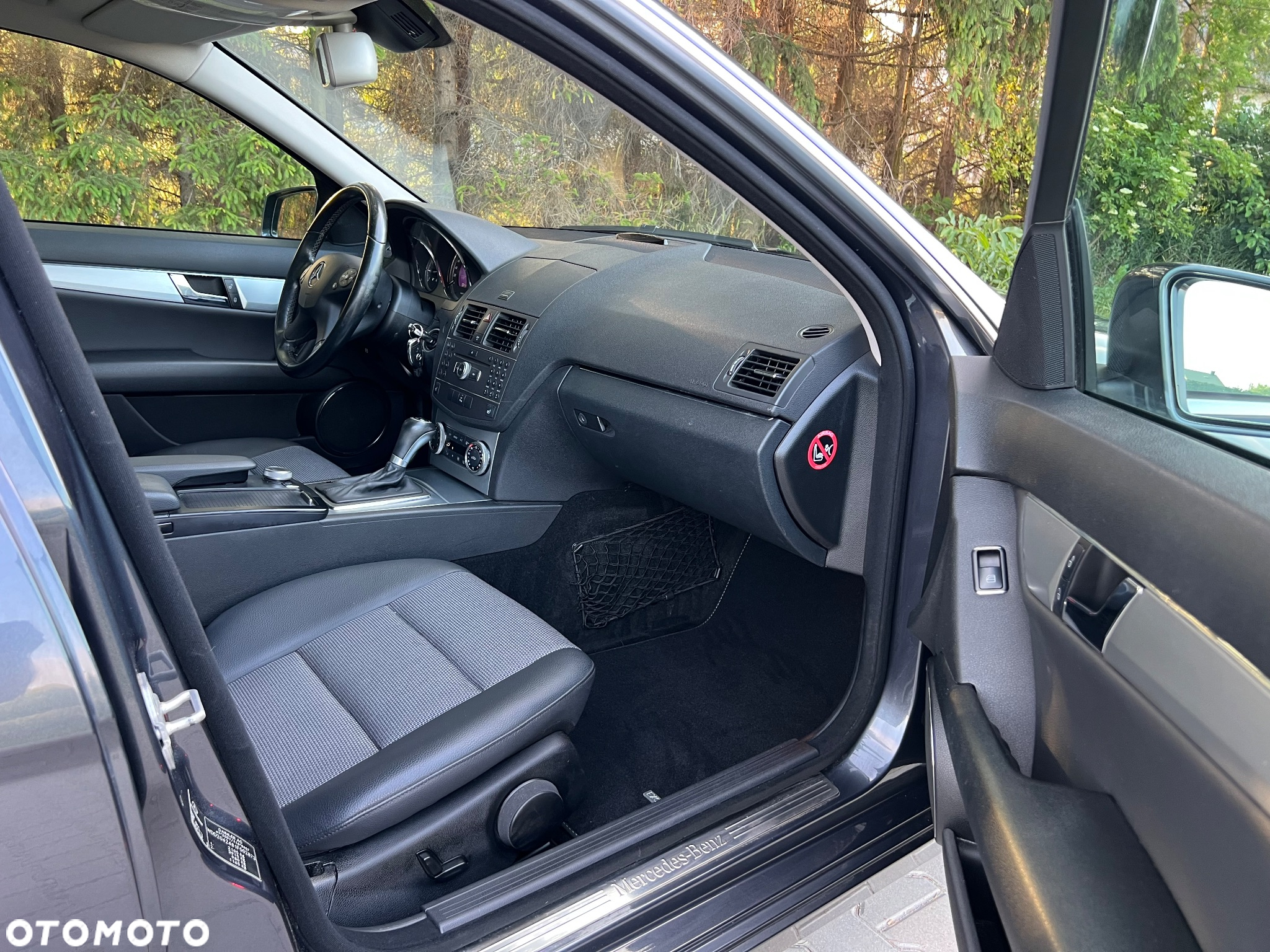 Mercedes-Benz Klasa C 200 T (BlueEFFICIENCY) 7G-TRONIC - 20