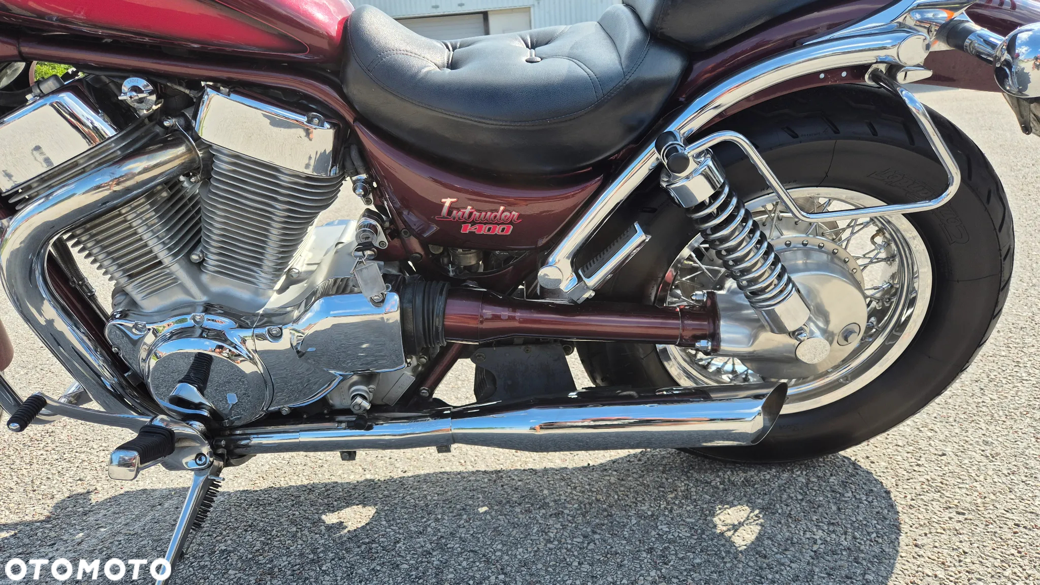 Suzuki Intruder - 40