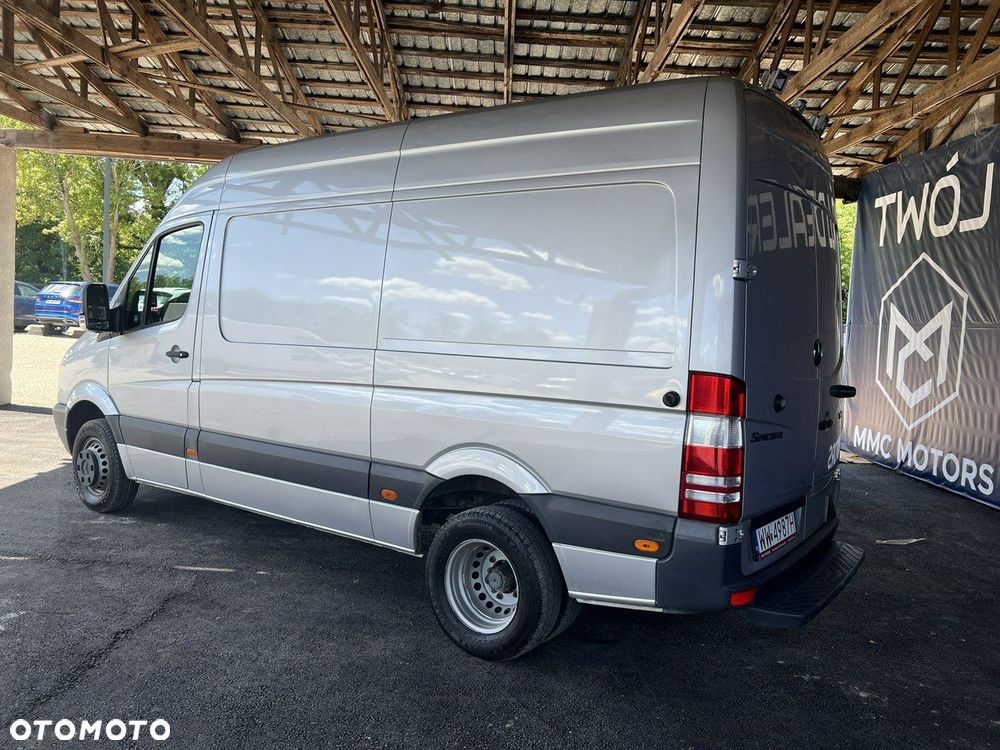 Mercedes-Benz Sprinter - 19