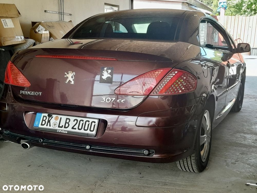 Peugeot 307 CC 2.0 - 1