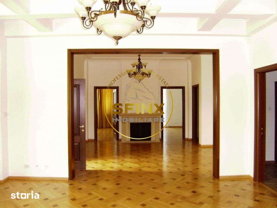 Dorobanti Capitale, parter de vila interbelica, curte proprie 300mp — fotografia 1