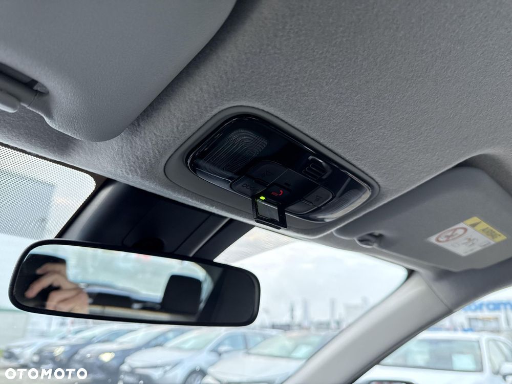 Toyota Yaris Cross Hybrid 1.5 Comfort - 22