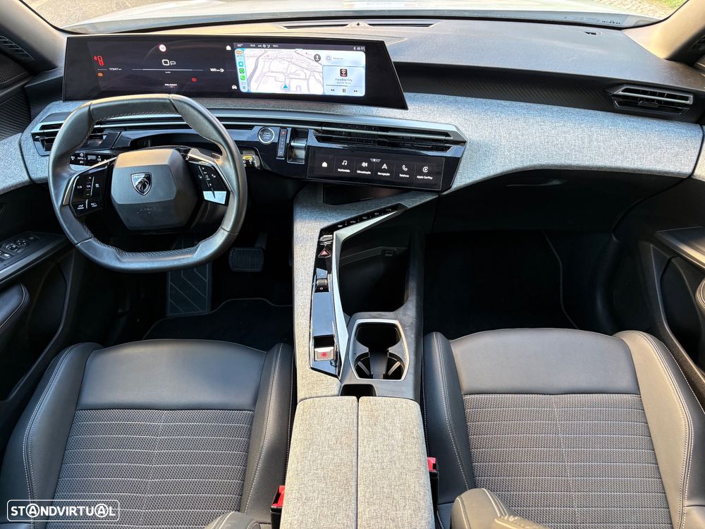Peugeot 5008 1.2 Hybrid Allure e-DCS6 - 30