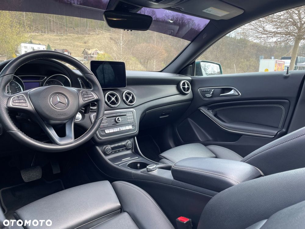 Mercedes-Benz CLA 250 4-Matic Sport - 21