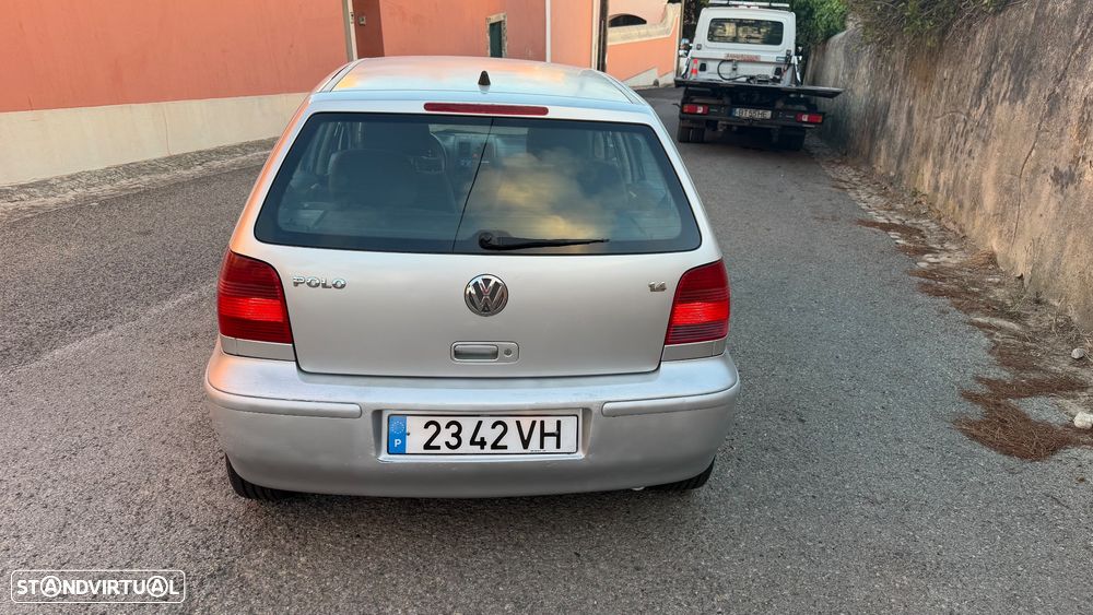 VW Polo 1.4 Confortline Auto. - 4