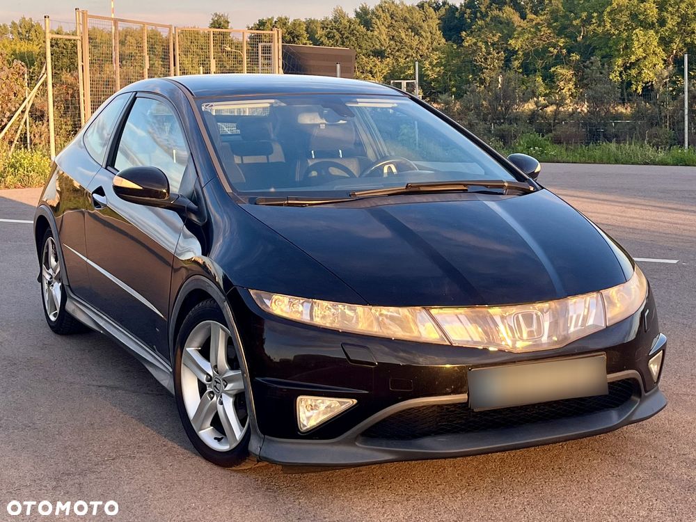 Honda Civic 1.8 TypeS + - 2