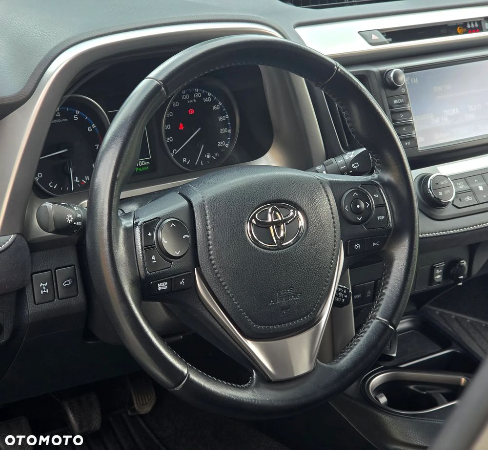 Toyota RAV4 2.0 Prestige 4x4 - 26