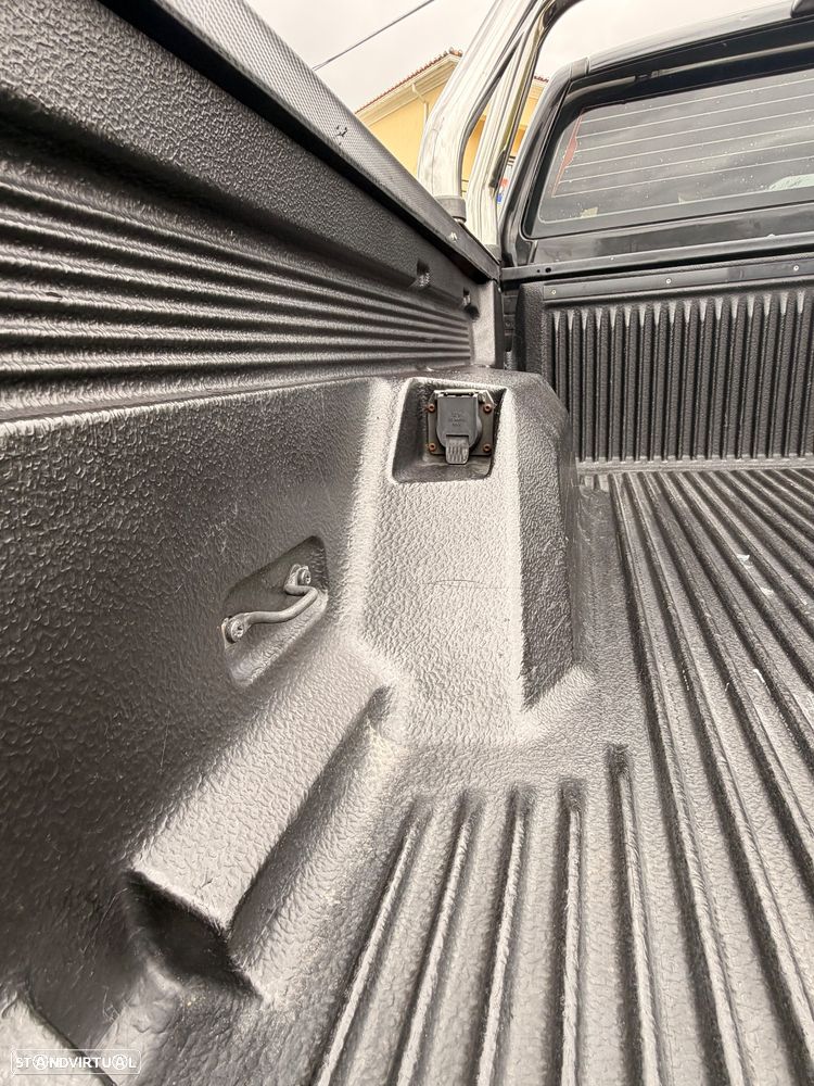 Ford Ranger XLT - 18