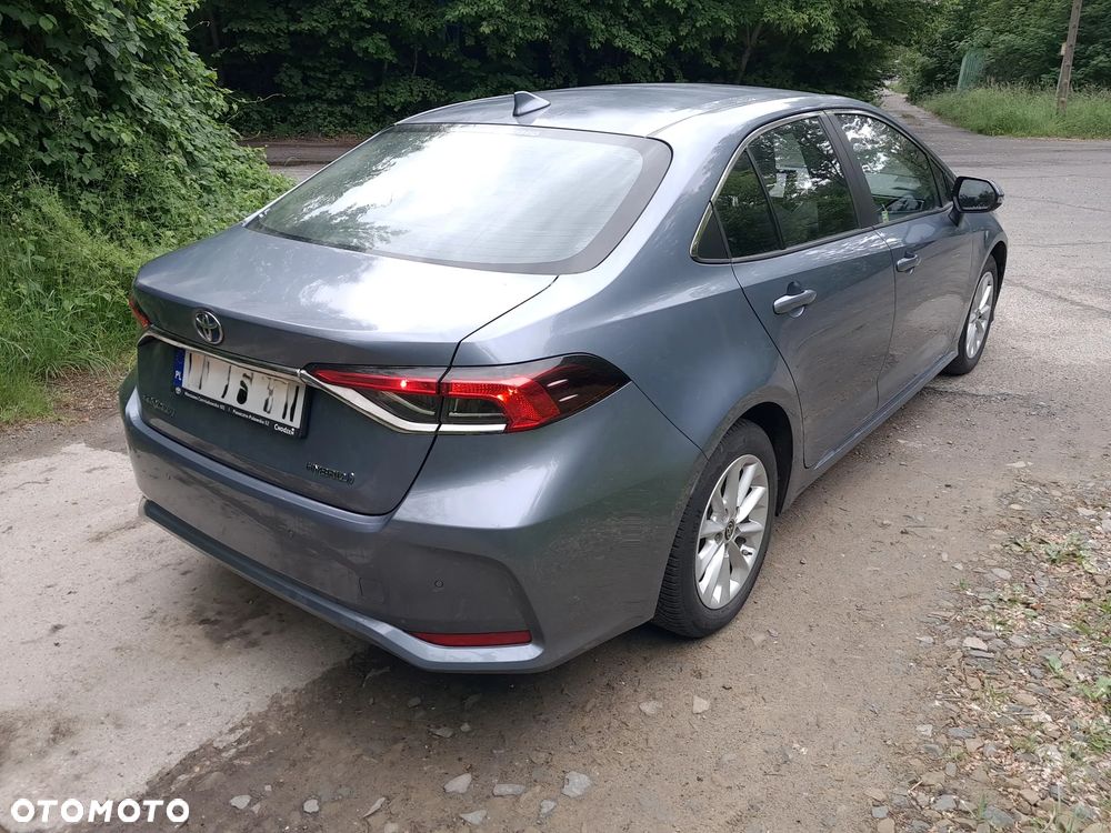 Toyota Corolla - 10