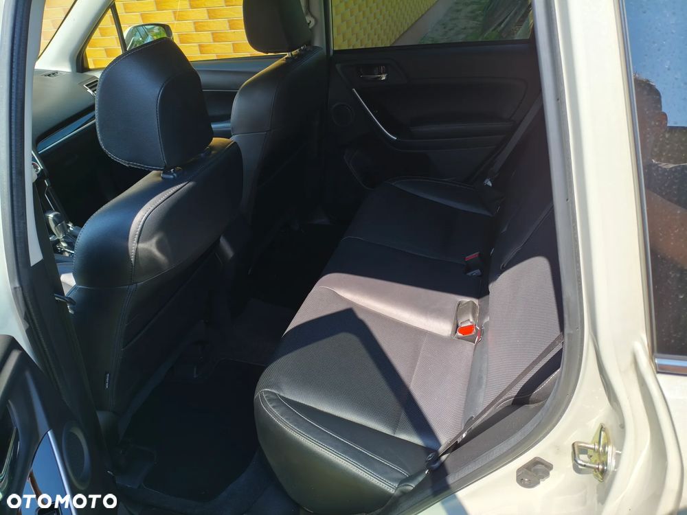 Subaru Forester 2.0 XT Platinum Lineartronic - 7