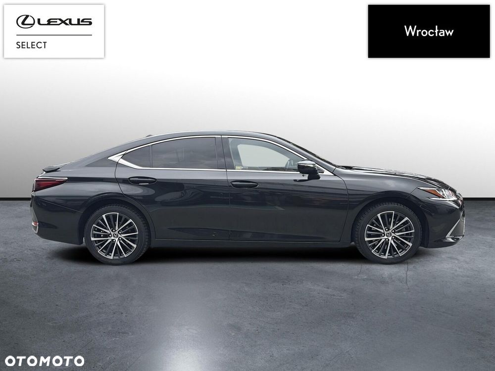 Lexus ES 300h Business Edition - 7
