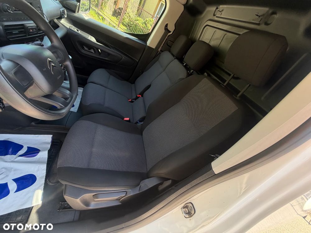 Citroën BERLINGO - 9