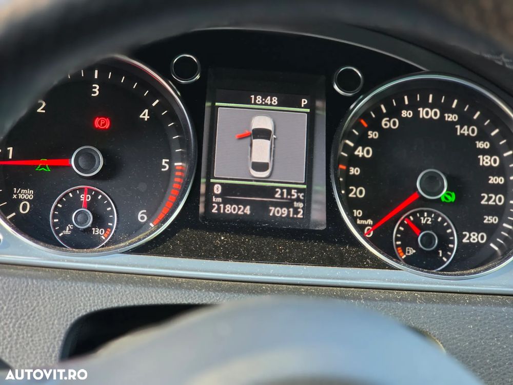 Volkswagen Passat CC 2.0 TDI DSG 4Motion BMT - 10