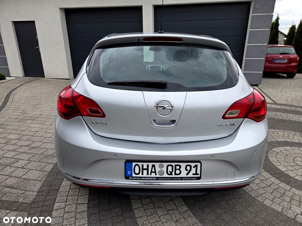 Opel Astra - 8