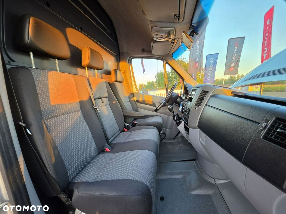 Volkswagen Crafter - 30