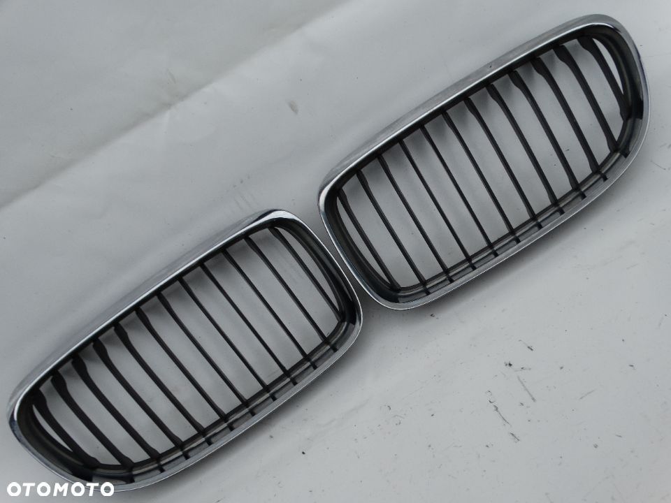 ATRAPA GRILL NERKA NERKI BMW E90 E91 LIFT F-VAT - 1