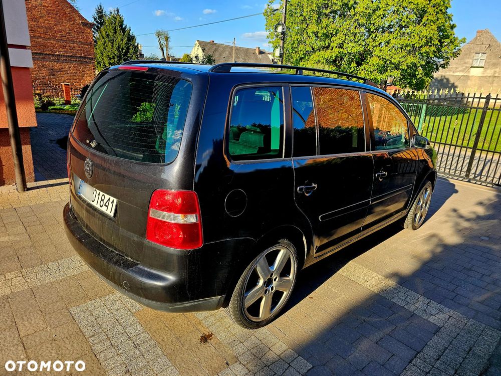 Volkswagen Touran 2.0 TDI Trendline - 5