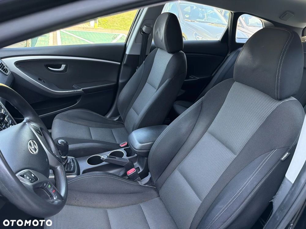 Hyundai i30 1.4 Classic - 13