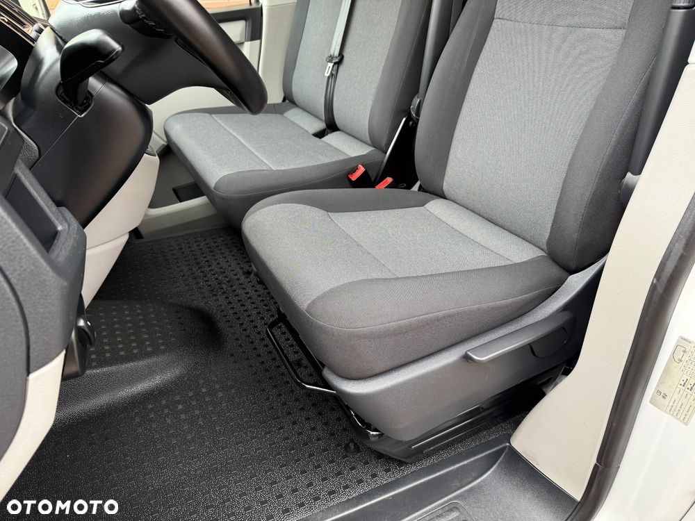 Volkswagen Transporter T6 Doka Brygadówka - 16