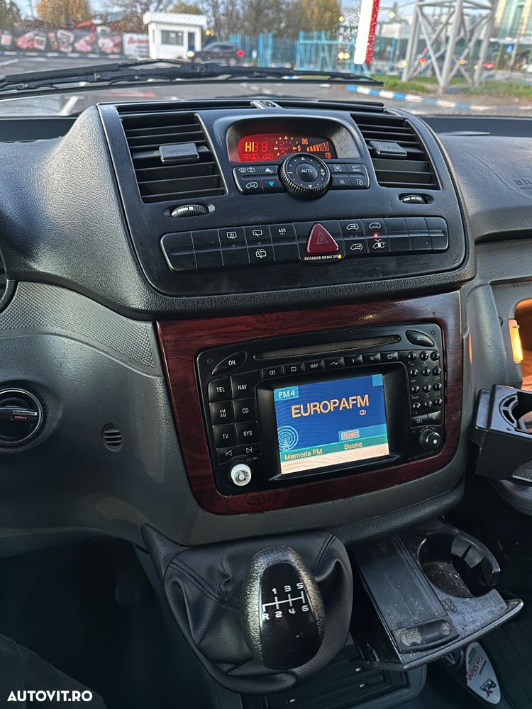 Mercedes-Benz Viano - 21