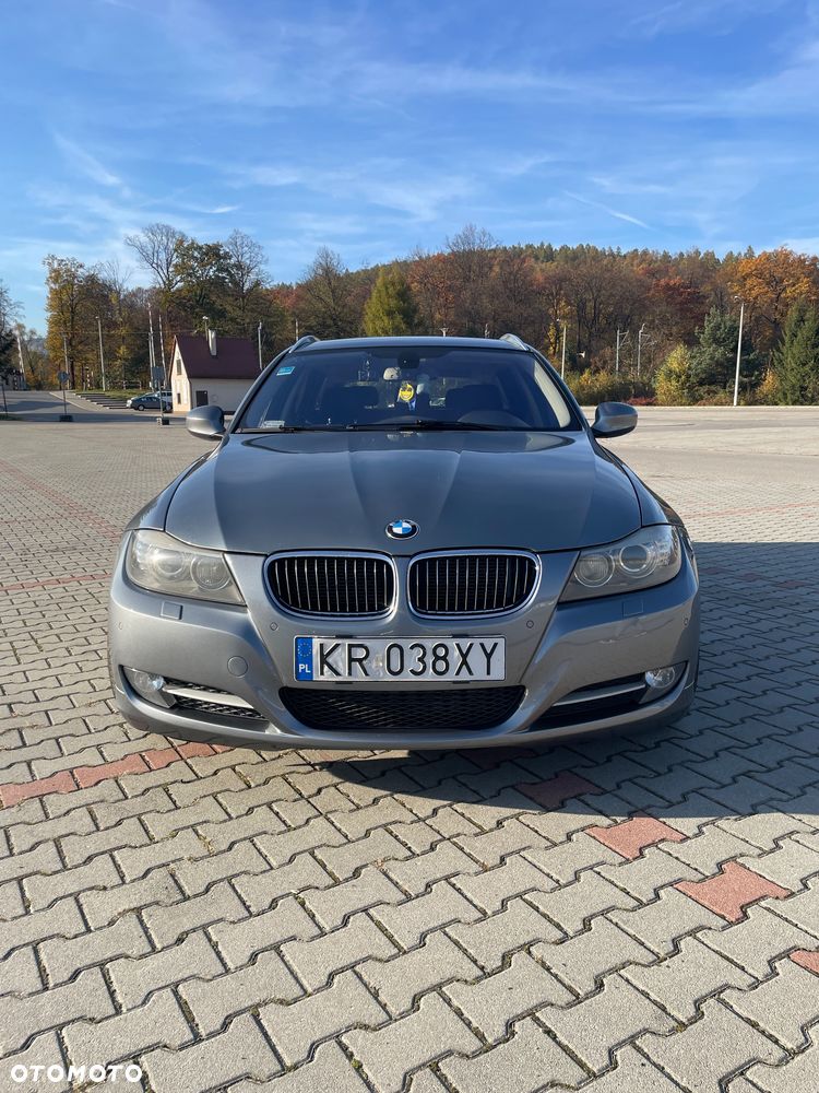 BMW Seria 3 320d xDrive - 4