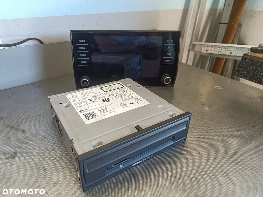 Radio Ekran Skoda Kodiaq Czytnik Multimediów Wyświetlacz 5Q0035842C 565919605C - 1