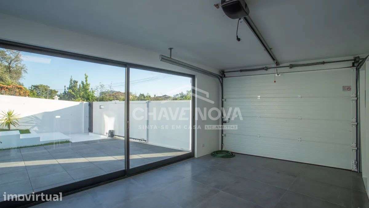 Moradia V3 Luxo c/ Vistas Mar em Gulpilhares - Grande imagem: 3/47