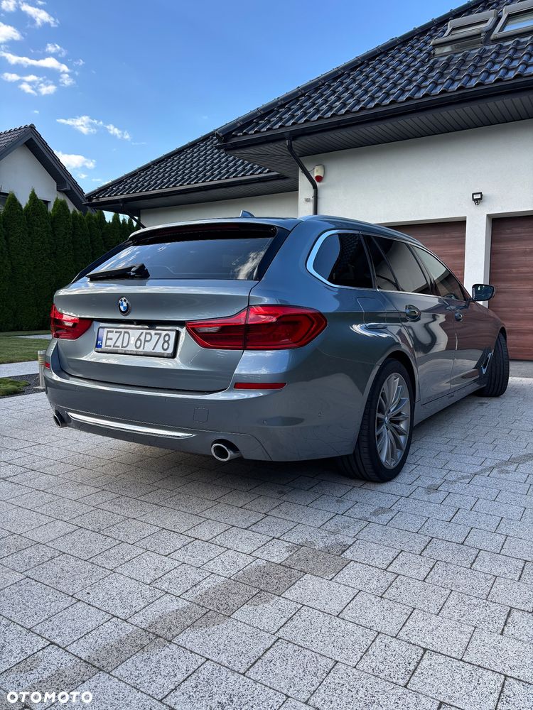 BMW Seria 5 530d xDrive Luxury Line - 27