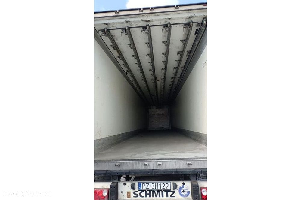 Schmitz Cargobull Trailer Reefer Meat Rail Straight - 13