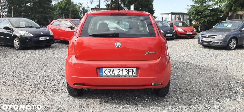 Fiat Grande Punto - 21