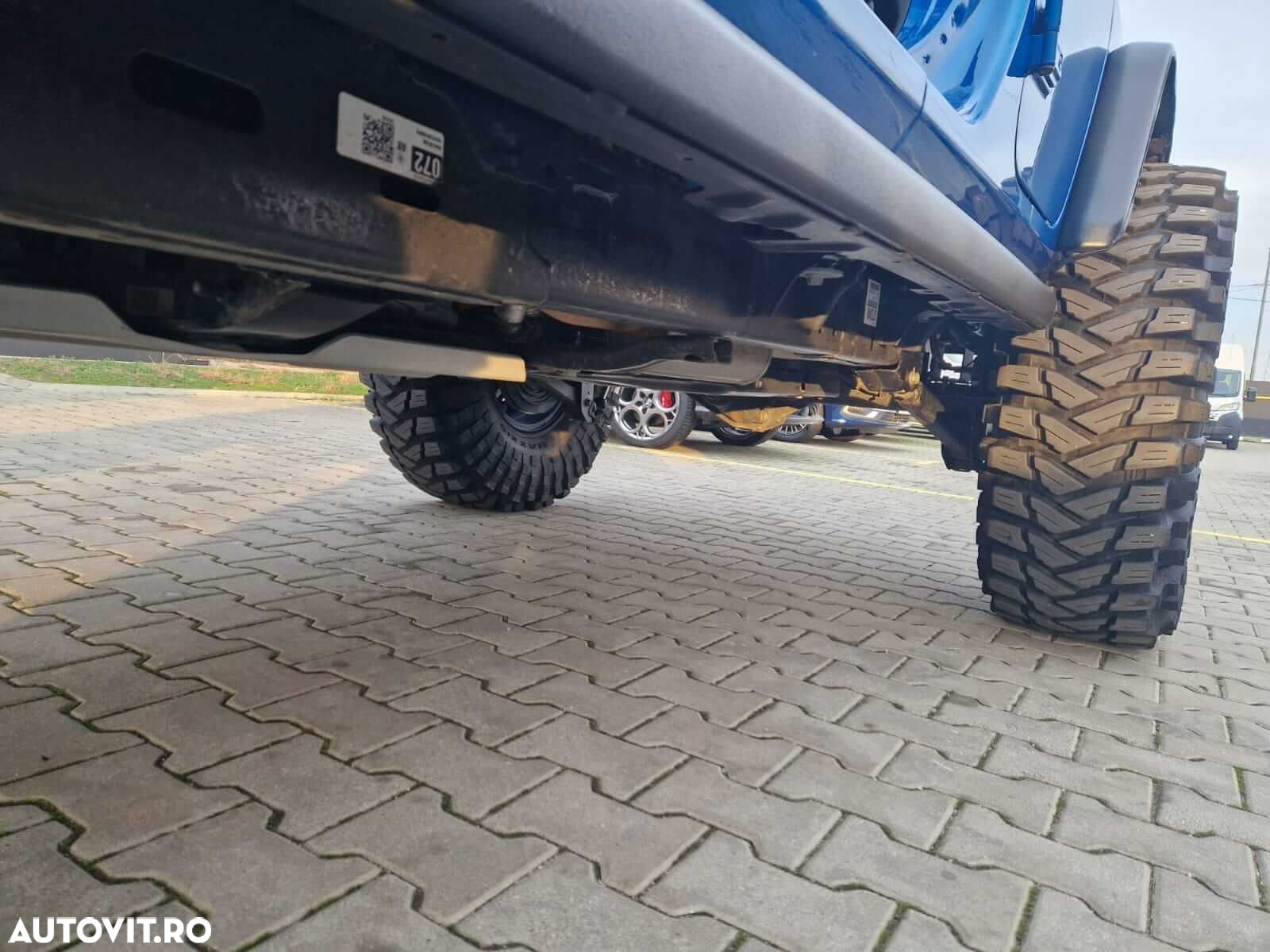 Jeep Wrangler - 10