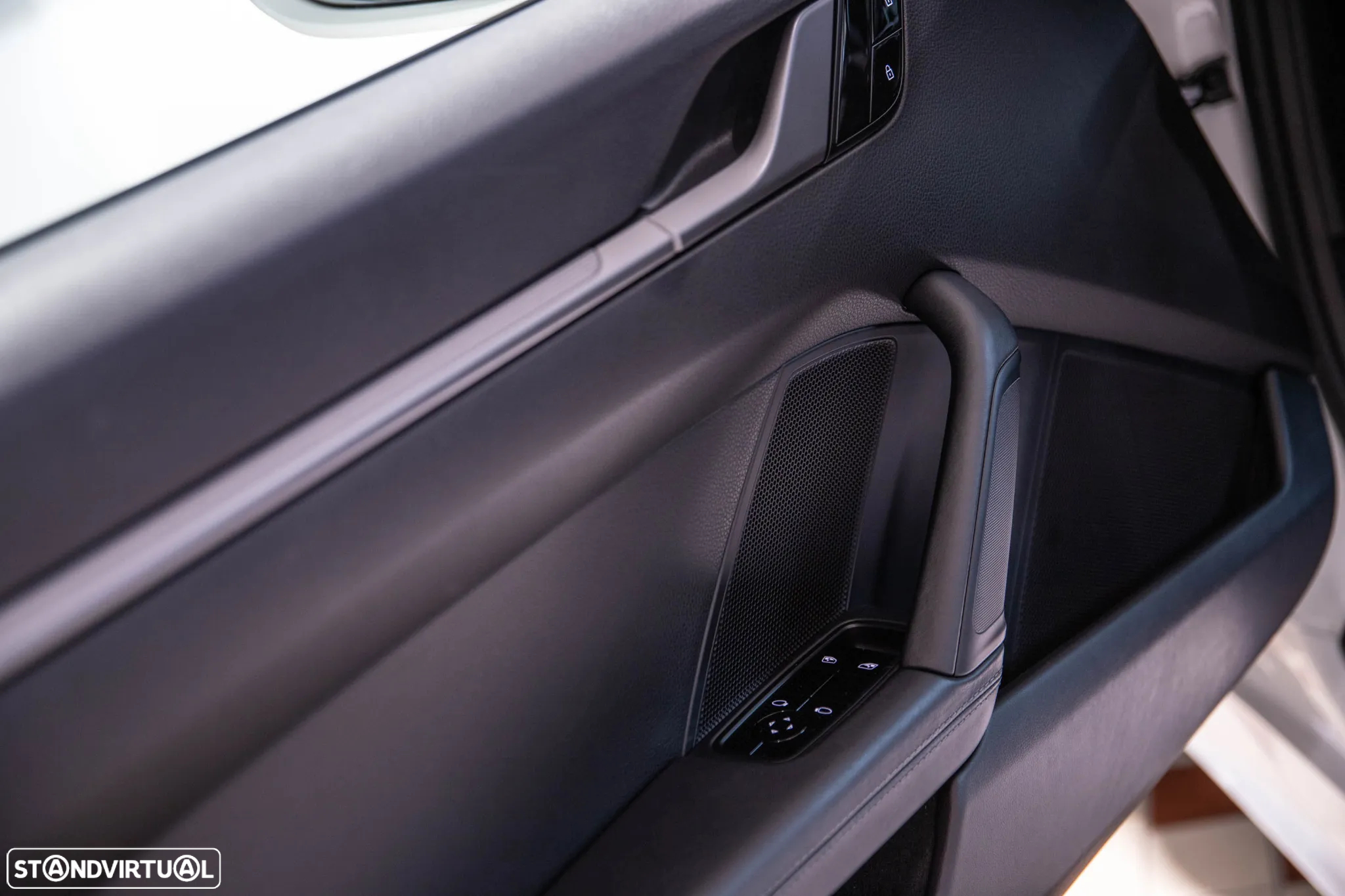 Porsche 911 (992) Carrera PDK - 15