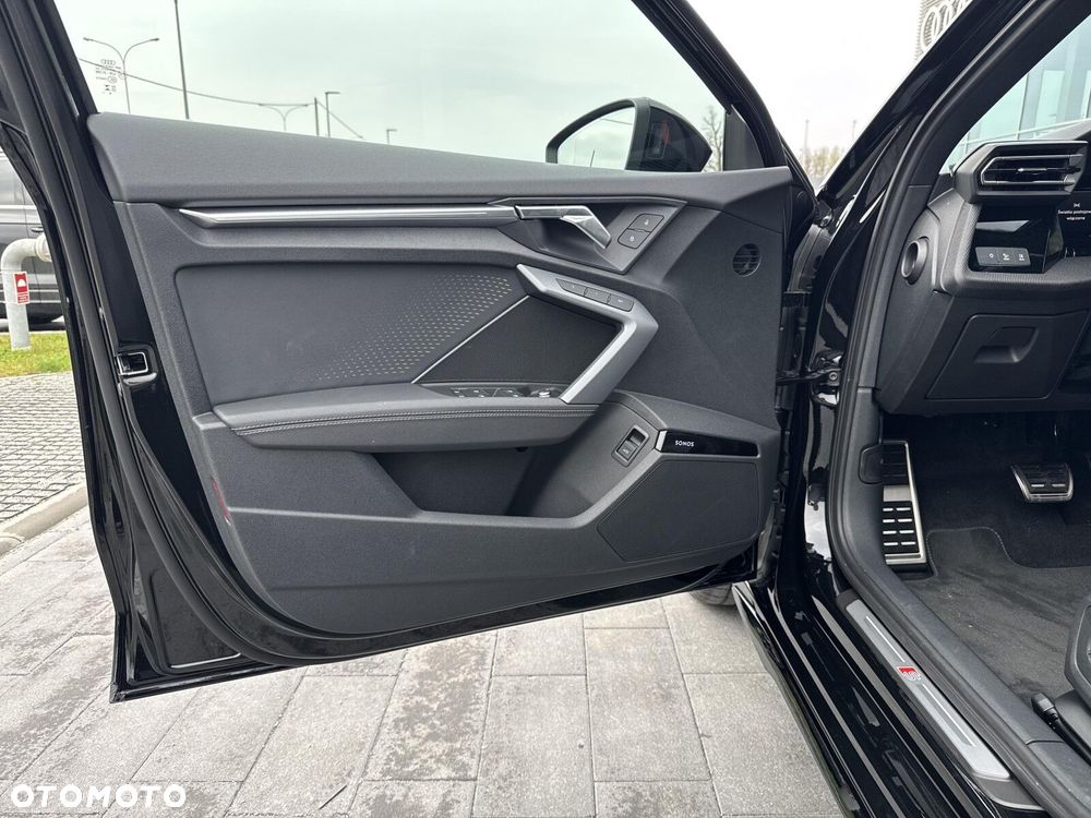 Audi S3 Sportback - 10