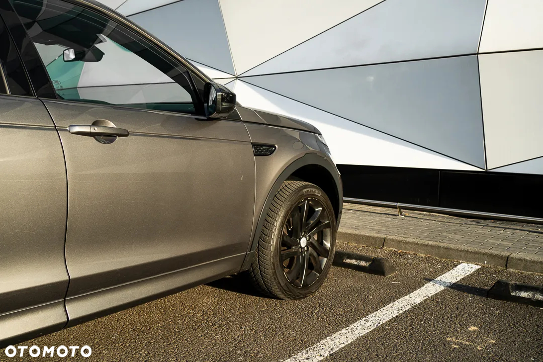 Land Rover Discovery Sport 2.0 Si4 HSE Luxury - 14