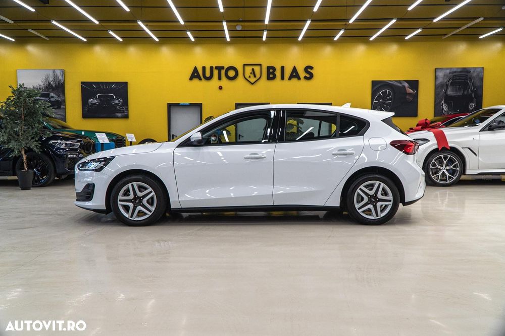 Ford Focus 1.0 EcoBoost MHEV Titanium - 17