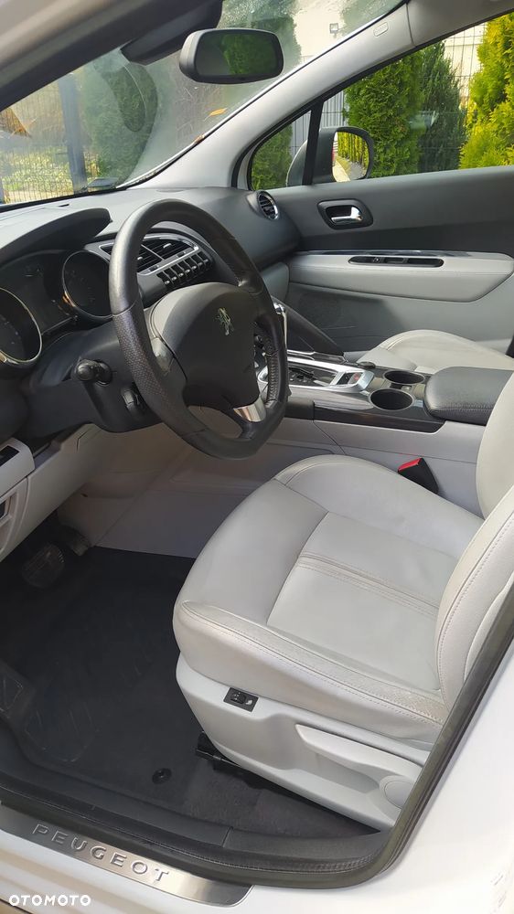Peugeot 3008 2.0 HDi Premium - 9